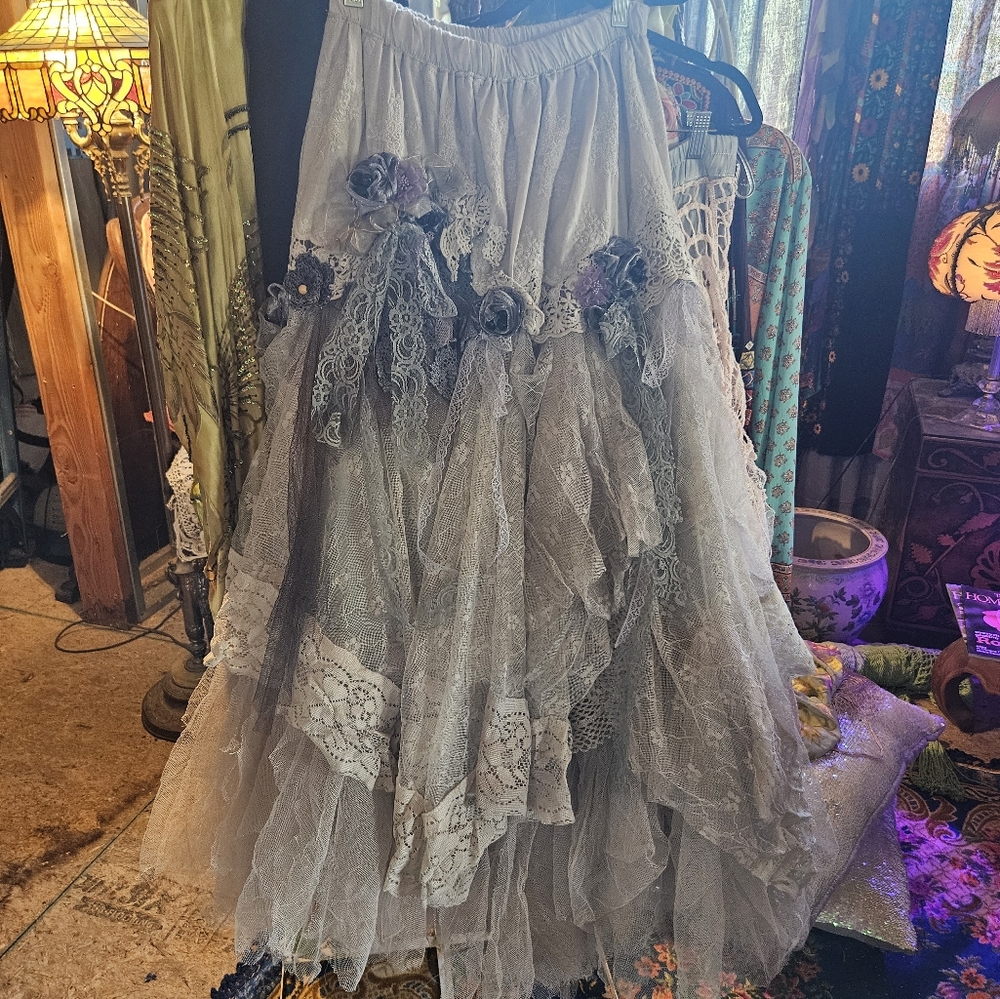 WOW! OOAK. AMAZING THERAL LONG LACE SKIRT She Has A MYSTERIOUS FEELING ABOUT HER - Picture 8 of 8